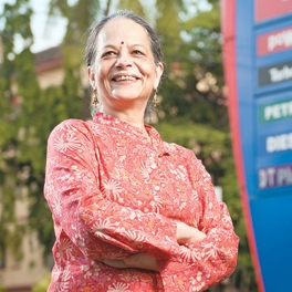 Alumni Image